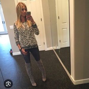 Monrow sweater size M